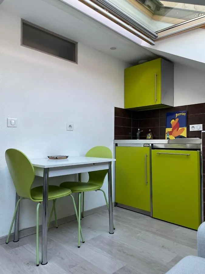 Apartment Studio Sous Les Toits Annecy Centre-Ville France